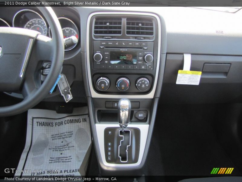 Bright Silver Metallic / Dark Slate Gray 2011 Dodge Caliber Mainstreet