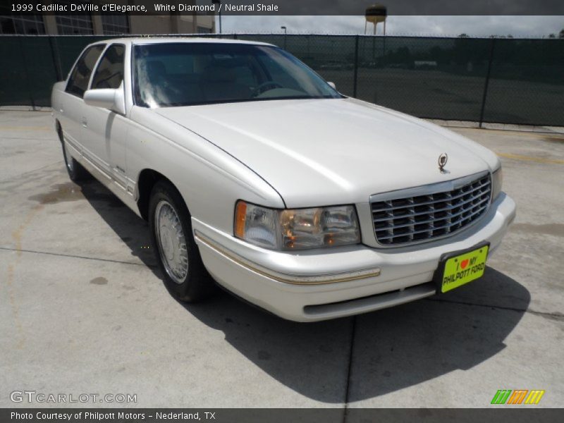 White Diamond / Neutral Shale 1999 Cadillac DeVille d'Elegance