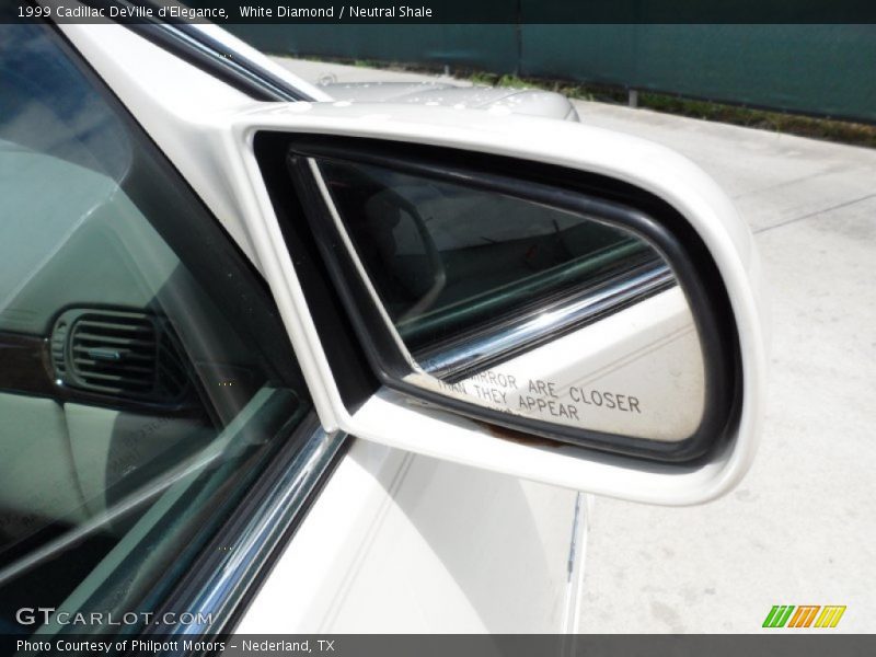 White Diamond / Neutral Shale 1999 Cadillac DeVille d'Elegance