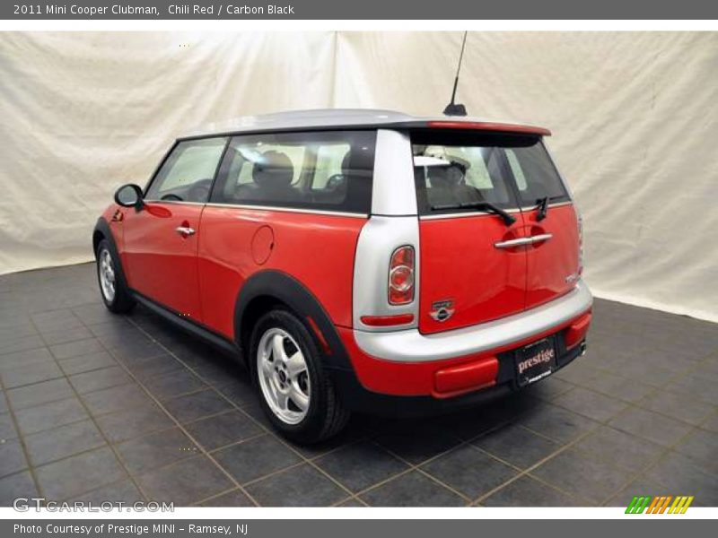 Chili Red / Carbon Black 2011 Mini Cooper Clubman
