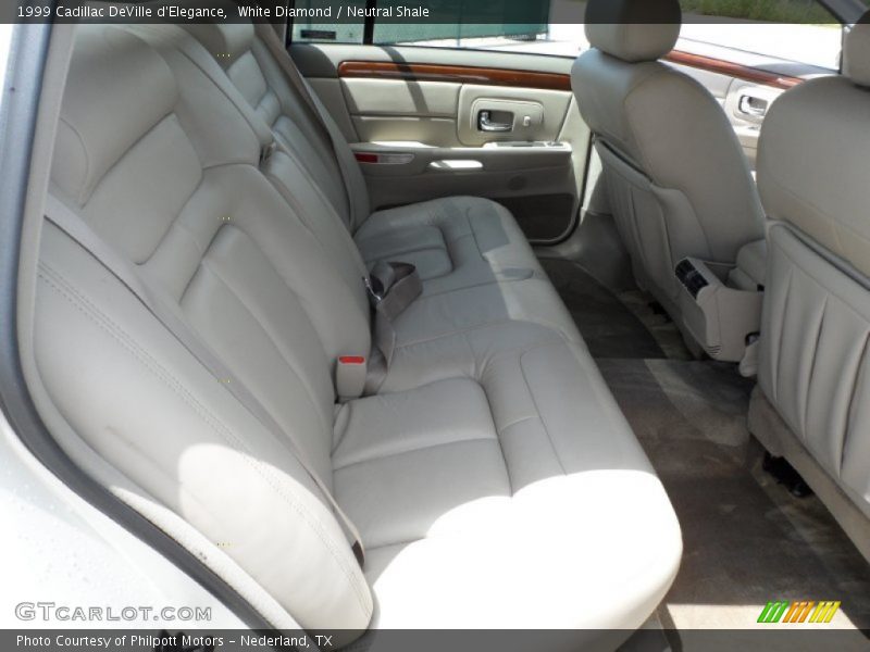  1999 DeVille d'Elegance Neutral Shale Interior