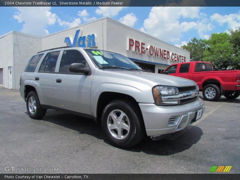 Silverstone Metallic / Medium Pewter 2004 Chevrolet TrailBlazer LS