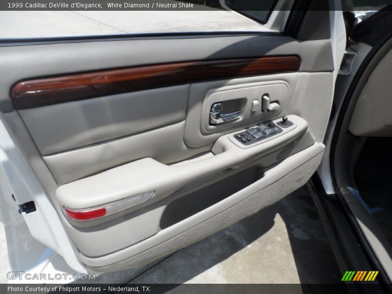 Door Panel of 1999 DeVille d'Elegance