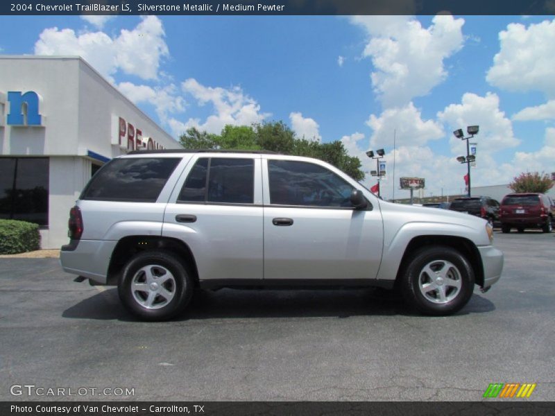 Silverstone Metallic / Medium Pewter 2004 Chevrolet TrailBlazer LS