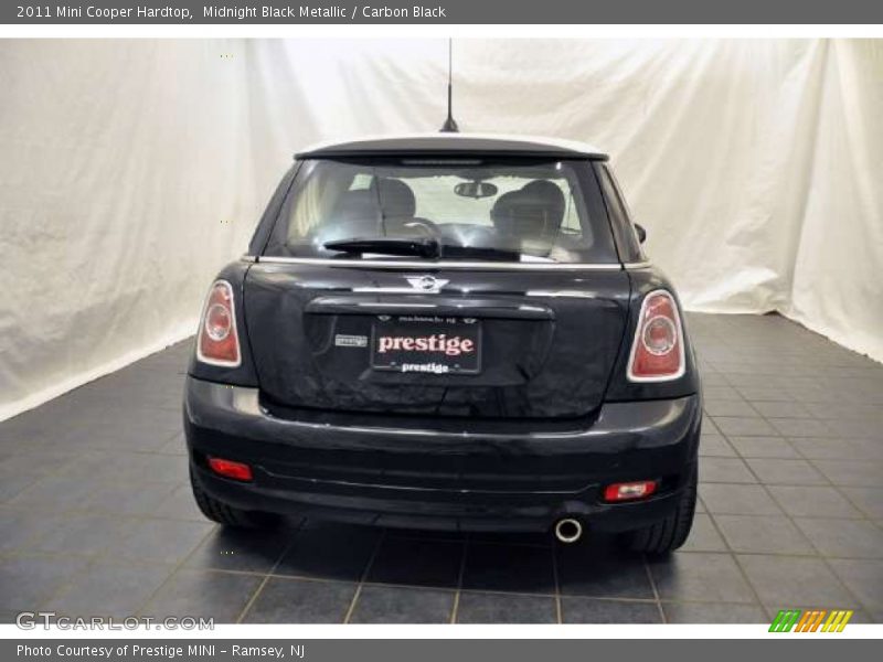Midnight Black Metallic / Carbon Black 2011 Mini Cooper Hardtop