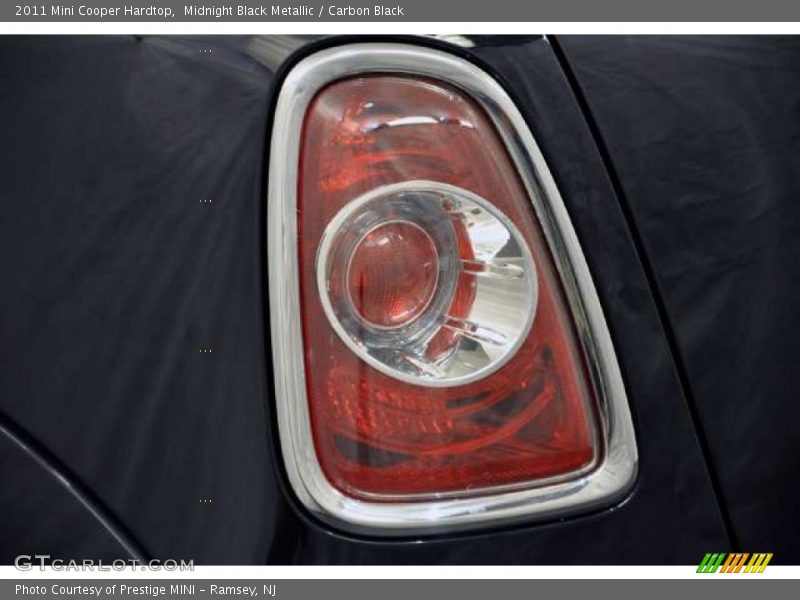 Midnight Black Metallic / Carbon Black 2011 Mini Cooper Hardtop
