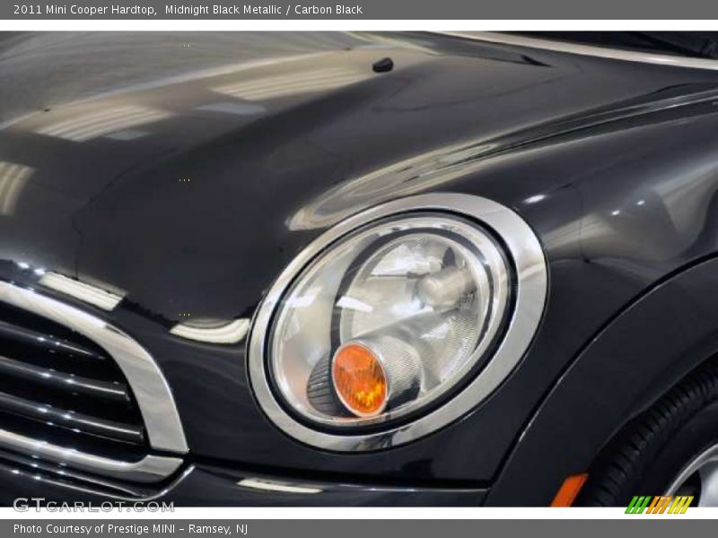 Midnight Black Metallic / Carbon Black 2011 Mini Cooper Hardtop