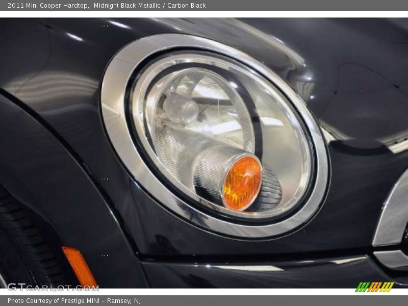 Midnight Black Metallic / Carbon Black 2011 Mini Cooper Hardtop