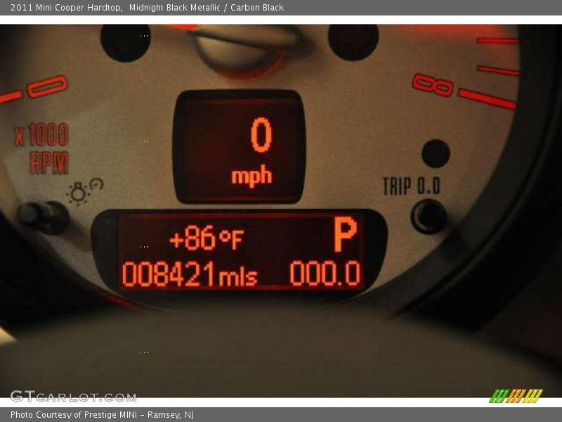 Midnight Black Metallic / Carbon Black 2011 Mini Cooper Hardtop