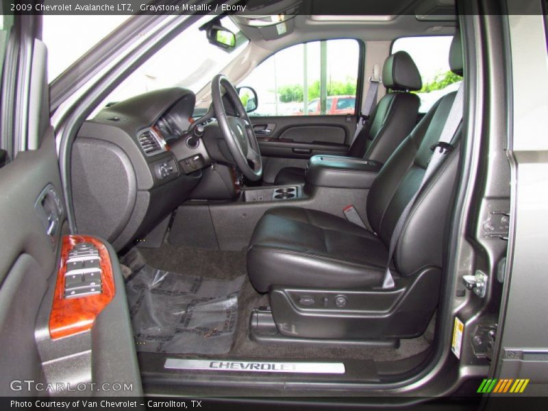  2009 Avalanche LTZ Ebony Interior