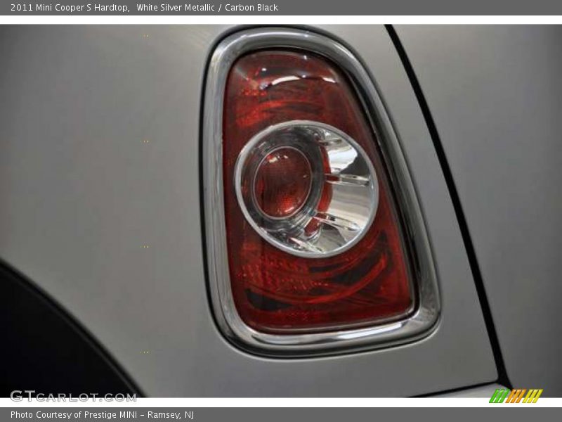 White Silver Metallic / Carbon Black 2011 Mini Cooper S Hardtop