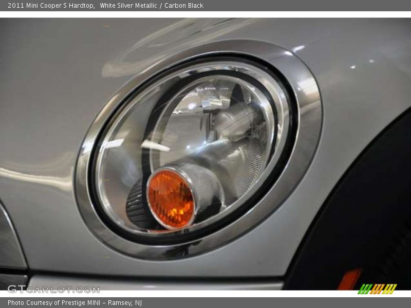 White Silver Metallic / Carbon Black 2011 Mini Cooper S Hardtop