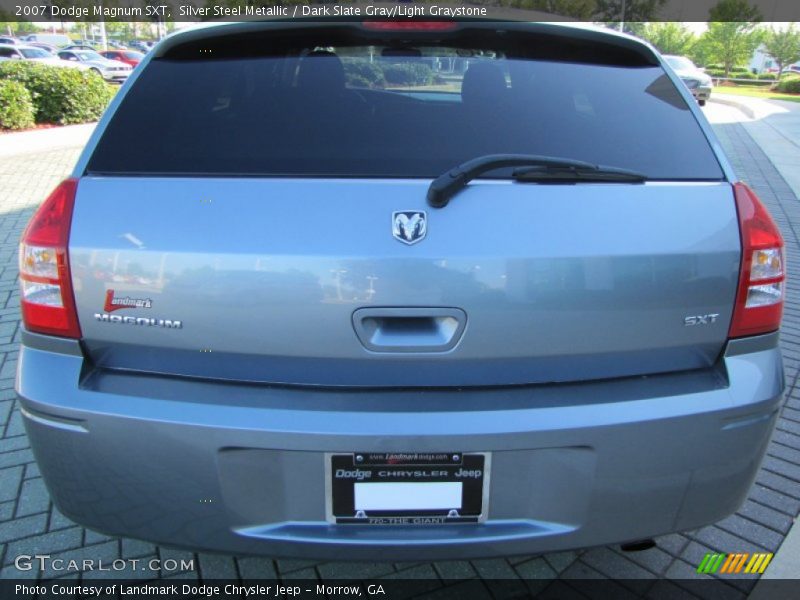Silver Steel Metallic / Dark Slate Gray/Light Graystone 2007 Dodge Magnum SXT