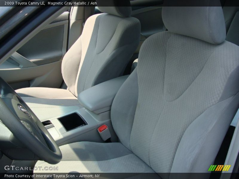 Magnetic Gray Metallic / Ash 2009 Toyota Camry LE