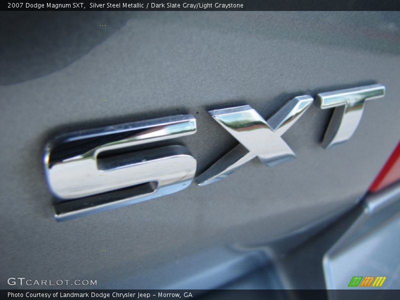 Silver Steel Metallic / Dark Slate Gray/Light Graystone 2007 Dodge Magnum SXT