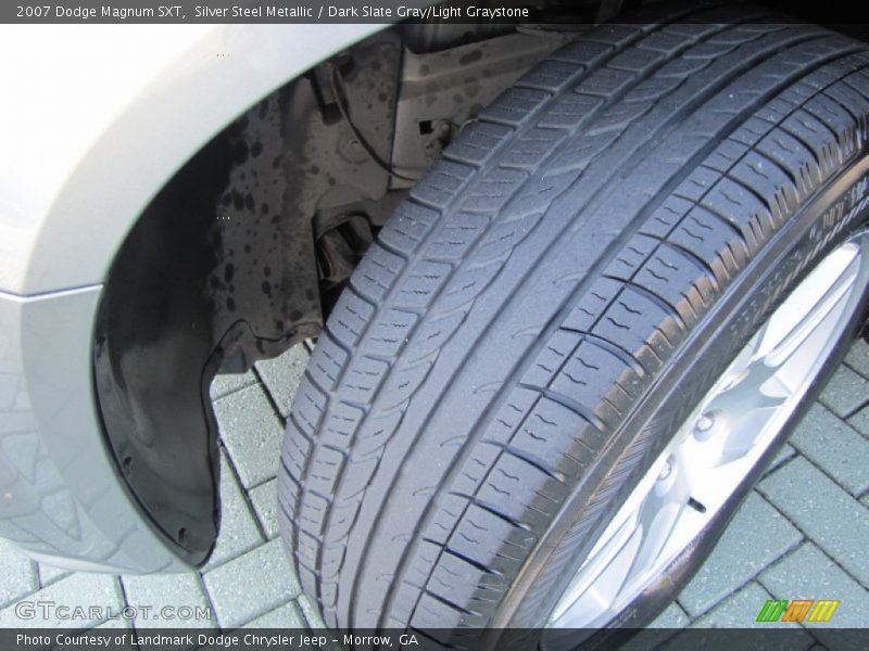 Silver Steel Metallic / Dark Slate Gray/Light Graystone 2007 Dodge Magnum SXT