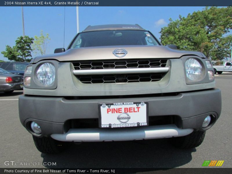 Granite Metallic / Charcoal 2004 Nissan Xterra XE 4x4