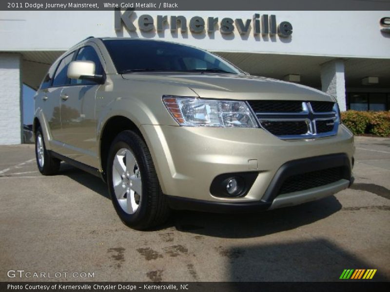 White Gold Metallic / Black 2011 Dodge Journey Mainstreet