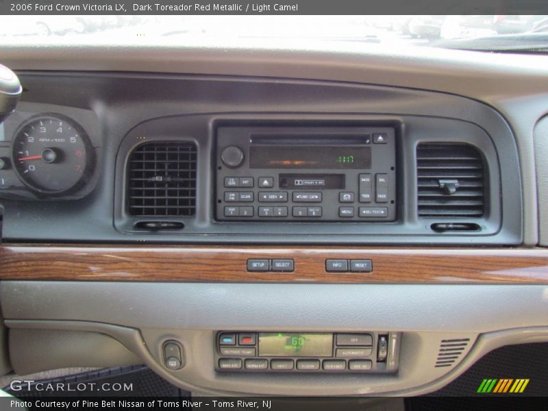 Controls of 2006 Crown Victoria LX