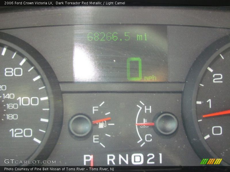 Dark Toreador Red Metallic / Light Camel 2006 Ford Crown Victoria LX
