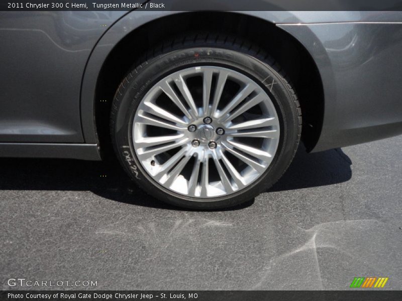 Tungsten Metallic / Black 2011 Chrysler 300 C Hemi