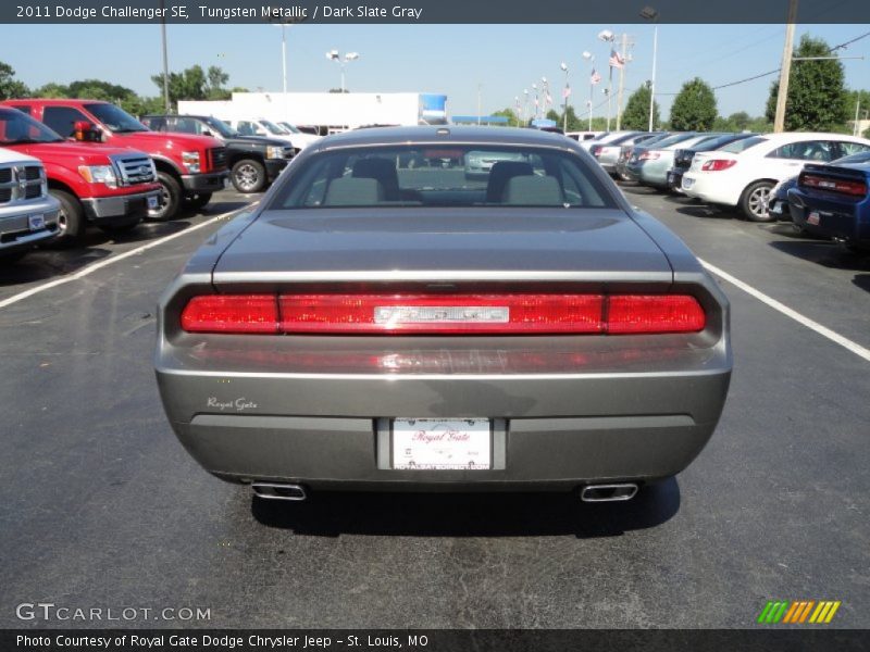 Tungsten Metallic / Dark Slate Gray 2011 Dodge Challenger SE