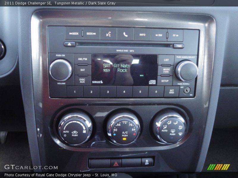 Tungsten Metallic / Dark Slate Gray 2011 Dodge Challenger SE