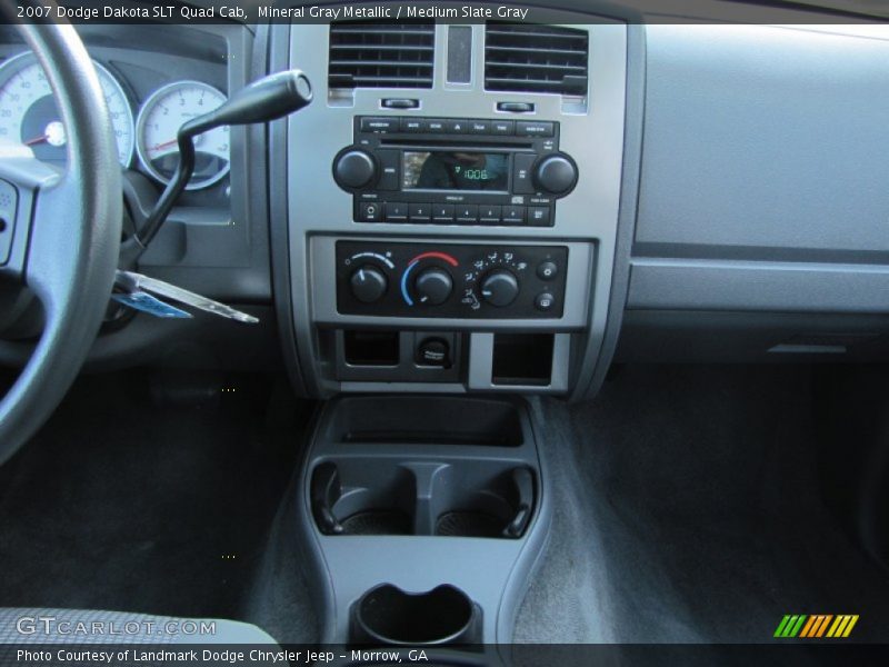 Mineral Gray Metallic / Medium Slate Gray 2007 Dodge Dakota SLT Quad Cab