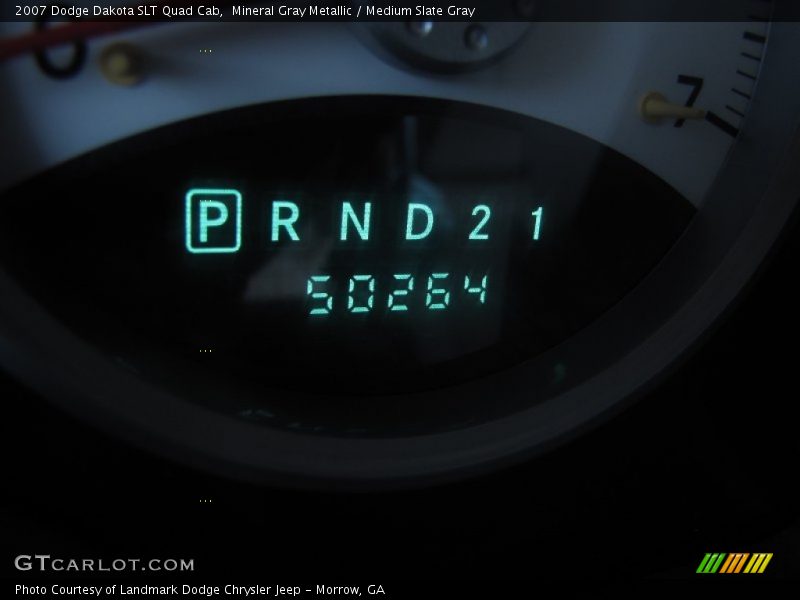 Mineral Gray Metallic / Medium Slate Gray 2007 Dodge Dakota SLT Quad Cab