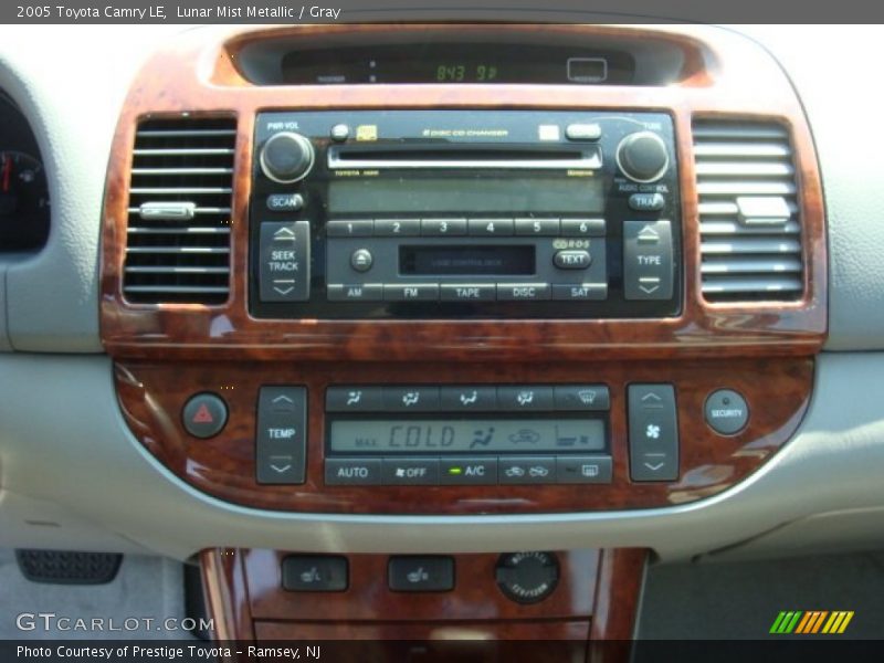 Lunar Mist Metallic / Gray 2005 Toyota Camry LE