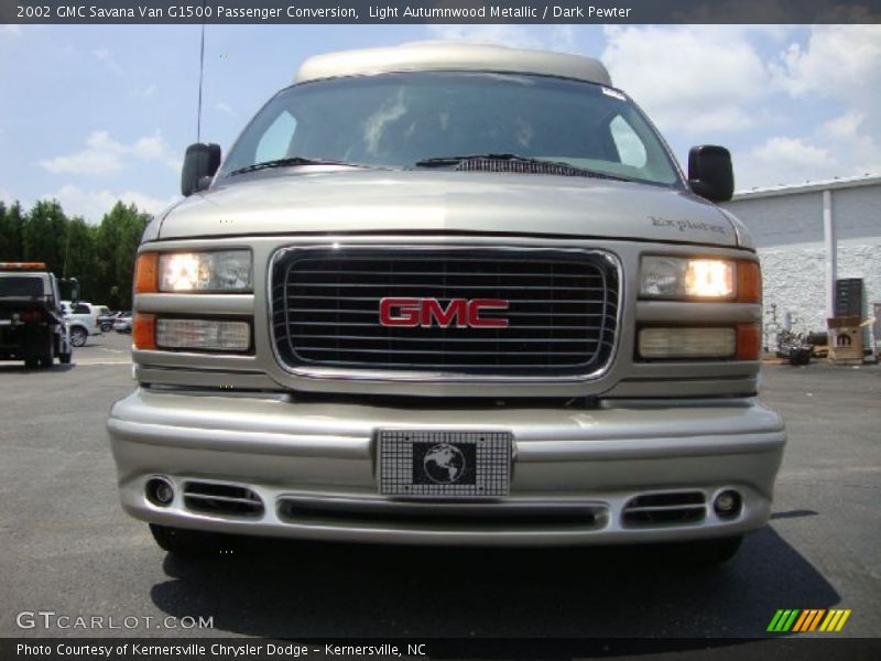 Light Autumnwood Metallic / Dark Pewter 2002 GMC Savana Van G1500 Passenger Conversion