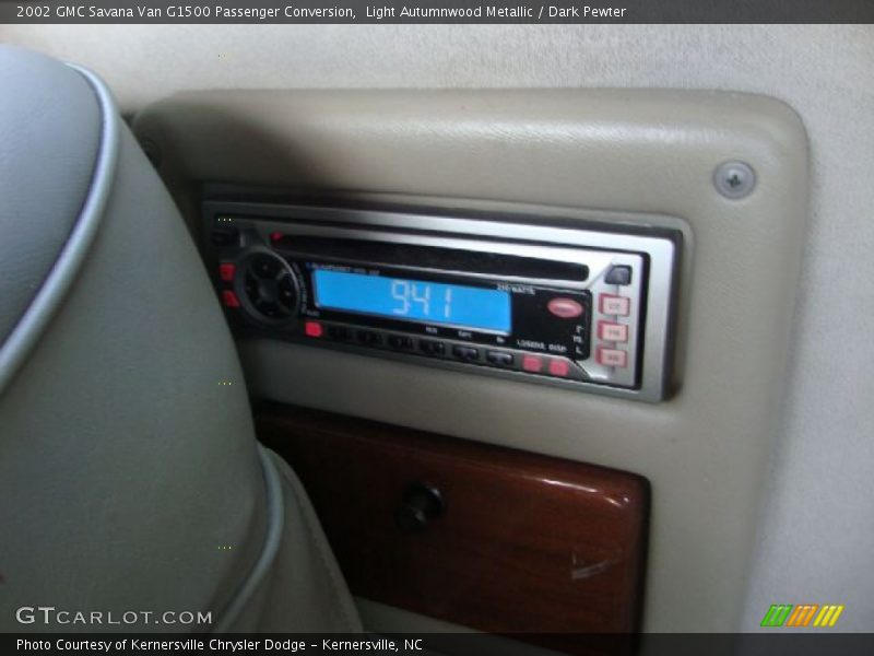 Light Autumnwood Metallic / Dark Pewter 2002 GMC Savana Van G1500 Passenger Conversion
