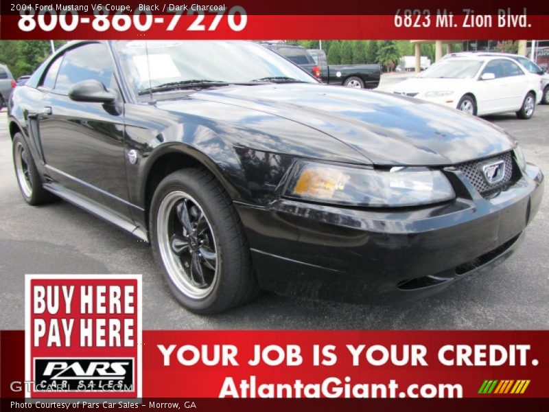 Black / Dark Charcoal 2004 Ford Mustang V6 Coupe