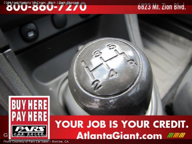 Black / Dark Charcoal 2004 Ford Mustang V6 Coupe