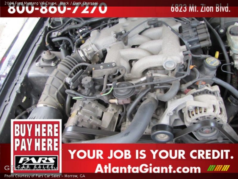 Black / Dark Charcoal 2004 Ford Mustang V6 Coupe