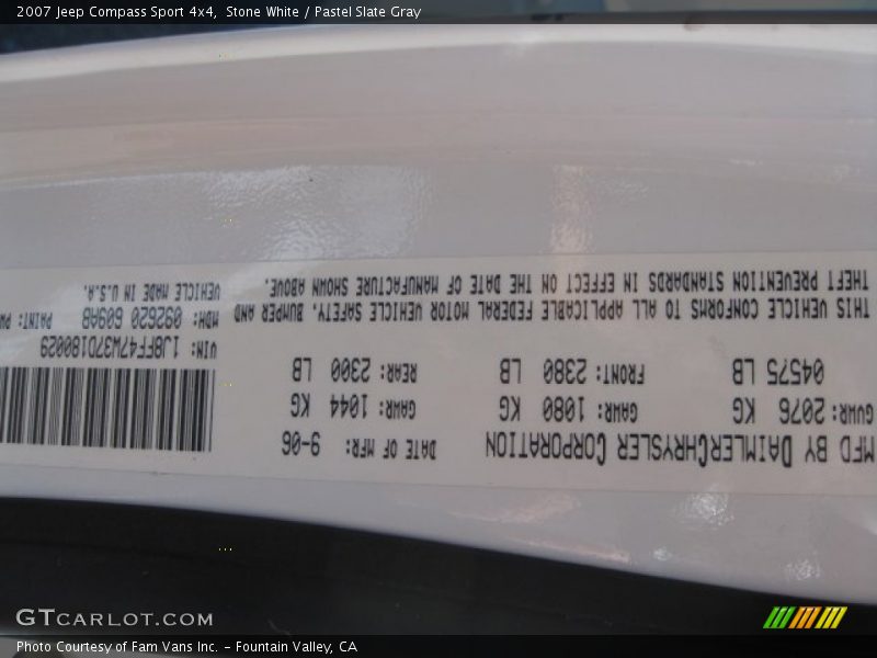 Stone White / Pastel Slate Gray 2007 Jeep Compass Sport 4x4