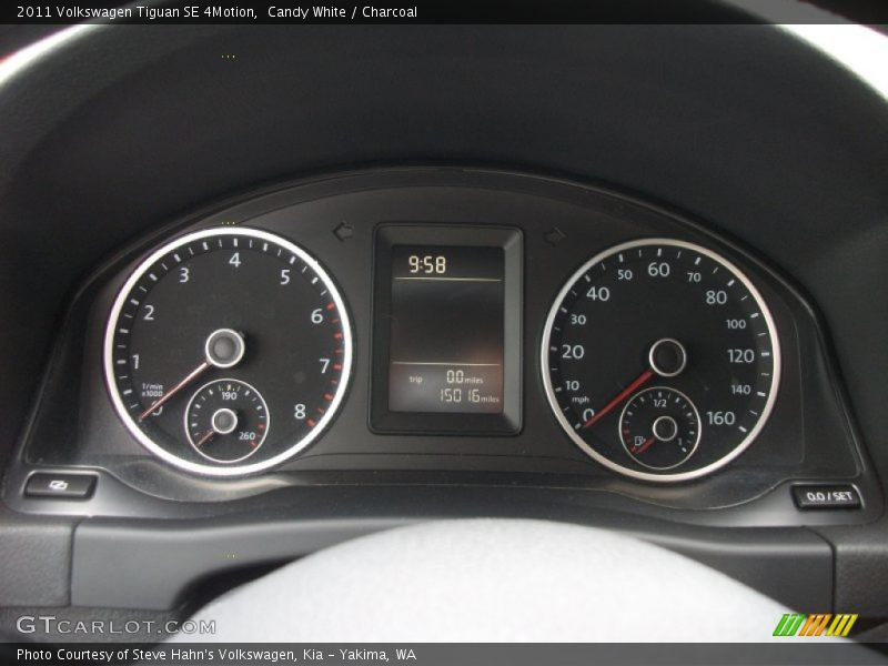 Candy White / Charcoal 2011 Volkswagen Tiguan SE 4Motion