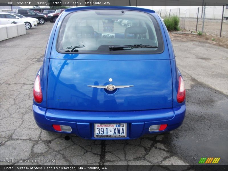 Electric Blue Pearl / Pastel Slate Gray 2006 Chrysler PT Cruiser