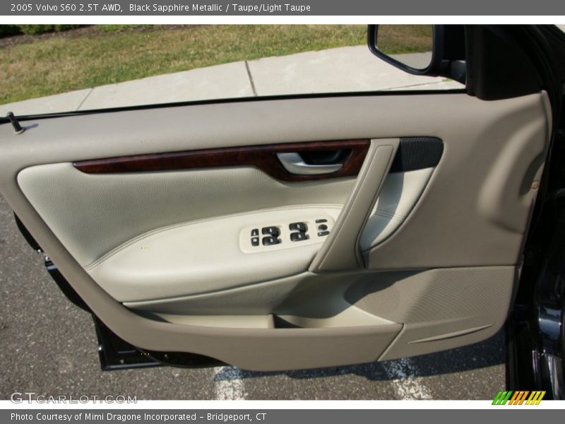 Black Sapphire Metallic / Taupe/Light Taupe 2005 Volvo S60 2.5T AWD