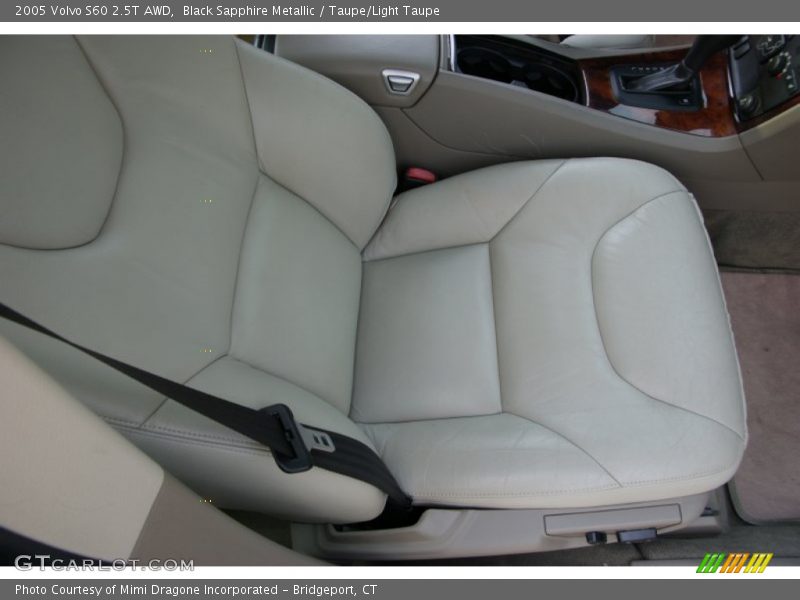Black Sapphire Metallic / Taupe/Light Taupe 2005 Volvo S60 2.5T AWD