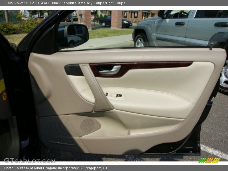 Black Sapphire Metallic / Taupe/Light Taupe 2005 Volvo S60 2.5T AWD