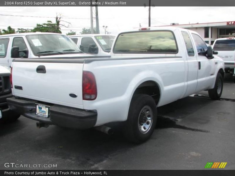 Oxford White / Medium Flint 2004 Ford F250 Super Duty XL SuperCab