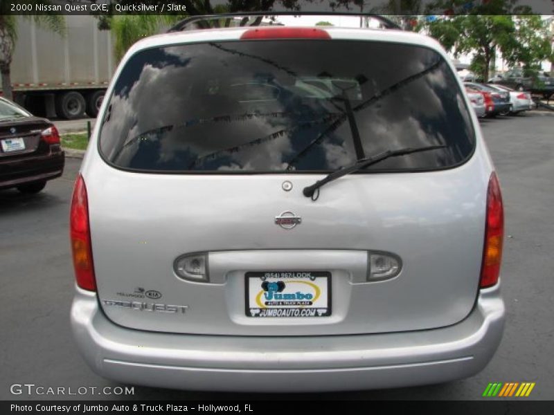 Quicksilver / Slate 2000 Nissan Quest GXE