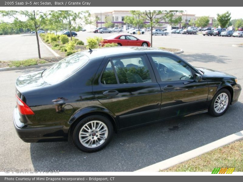 Black / Granite Gray 2005 Saab 9-5 Arc Sedan