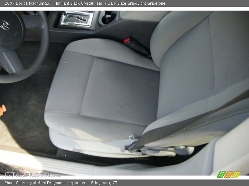 Brilliant Black Crystal Pearl / Dark Slate Gray/Light Graystone 2007 Dodge Magnum SXT