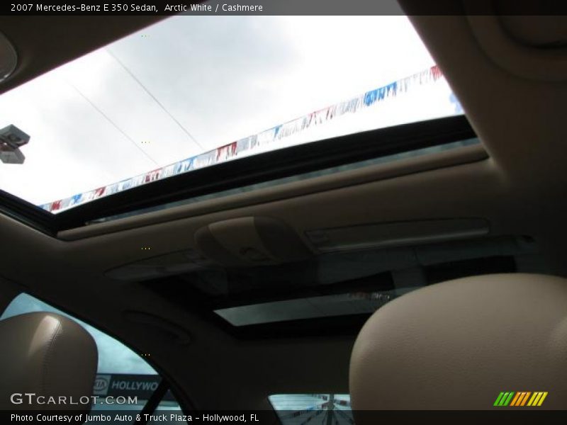 Arctic White / Cashmere 2007 Mercedes-Benz E 350 Sedan