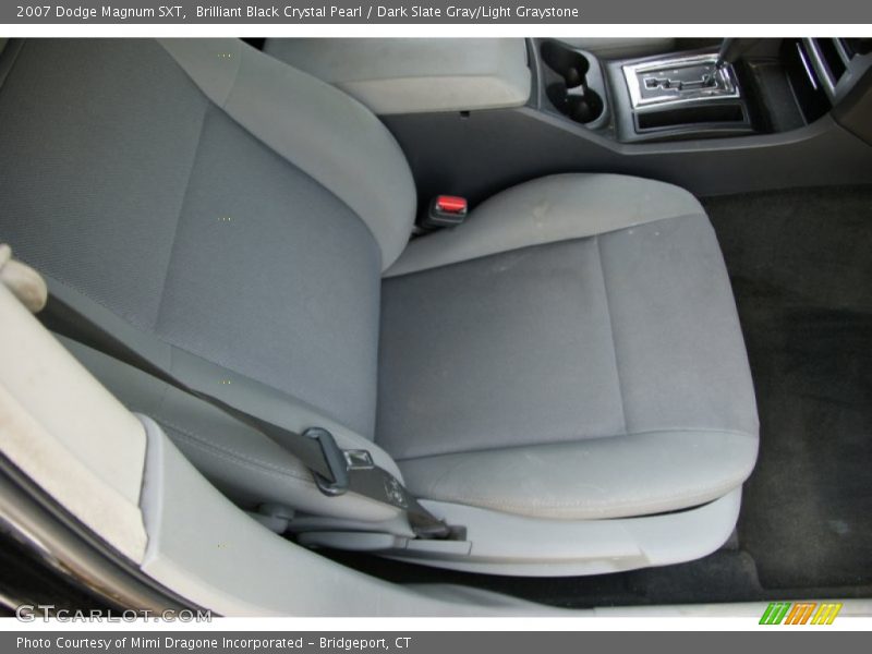 Brilliant Black Crystal Pearl / Dark Slate Gray/Light Graystone 2007 Dodge Magnum SXT