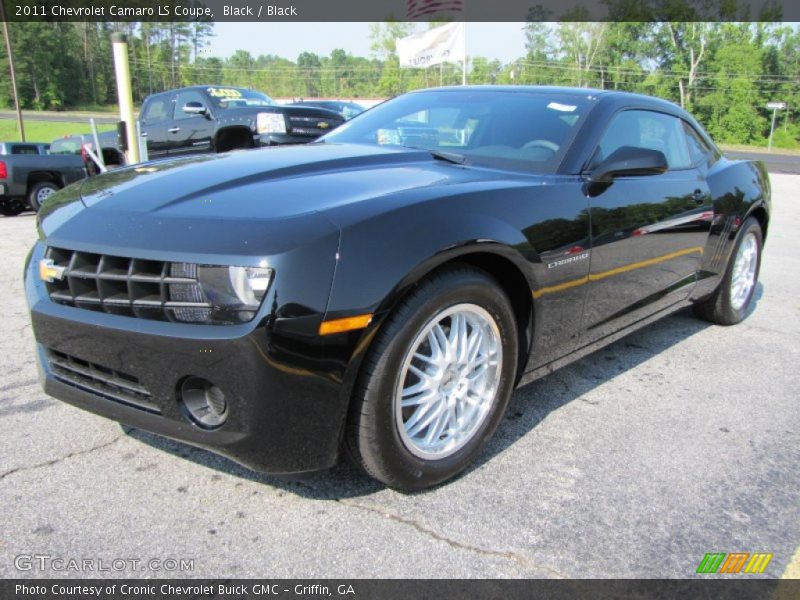 Front 3/4 View of 2011 Camaro LS Coupe