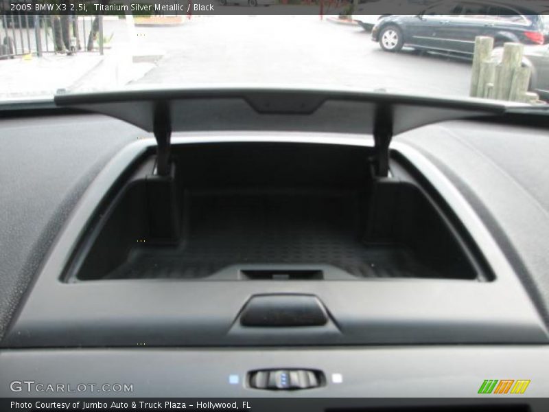 Titanium Silver Metallic / Black 2005 BMW X3 2.5i