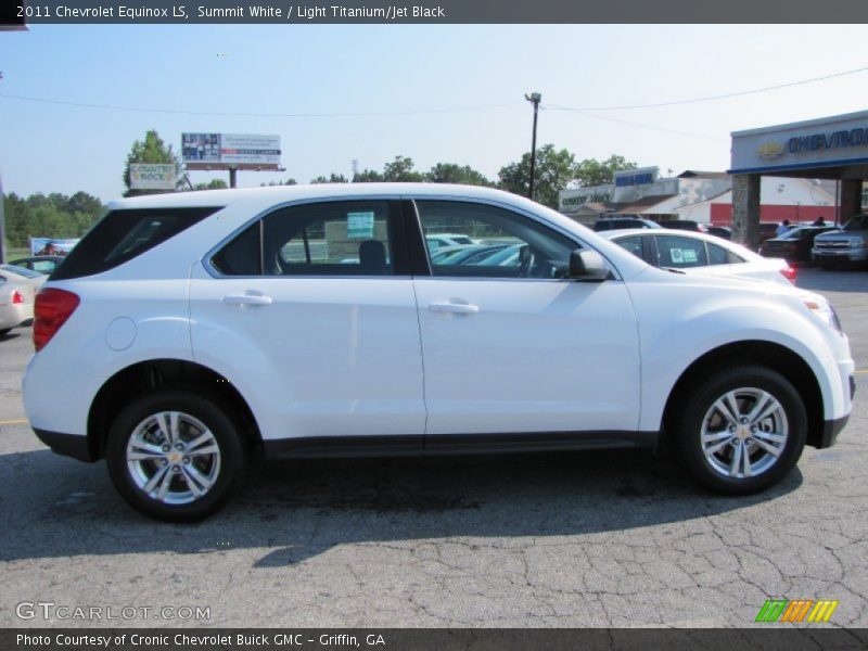 Summit White / Light Titanium/Jet Black 2011 Chevrolet Equinox LS